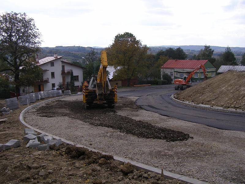 1 pazdziernika_17.jpg - I dalej kopią, bo woda podchodzi... A co będzie po zimie?